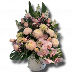 pink floral arrangement