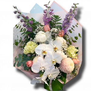 pastel-pink-purple-flower-bouquet